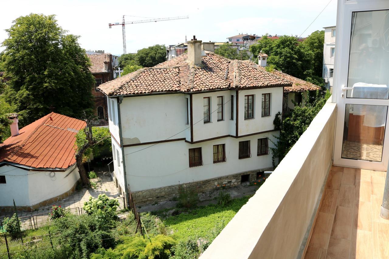 Sea Port Celebrity Apartment - Lets4Holiday Varna Exterior foto
