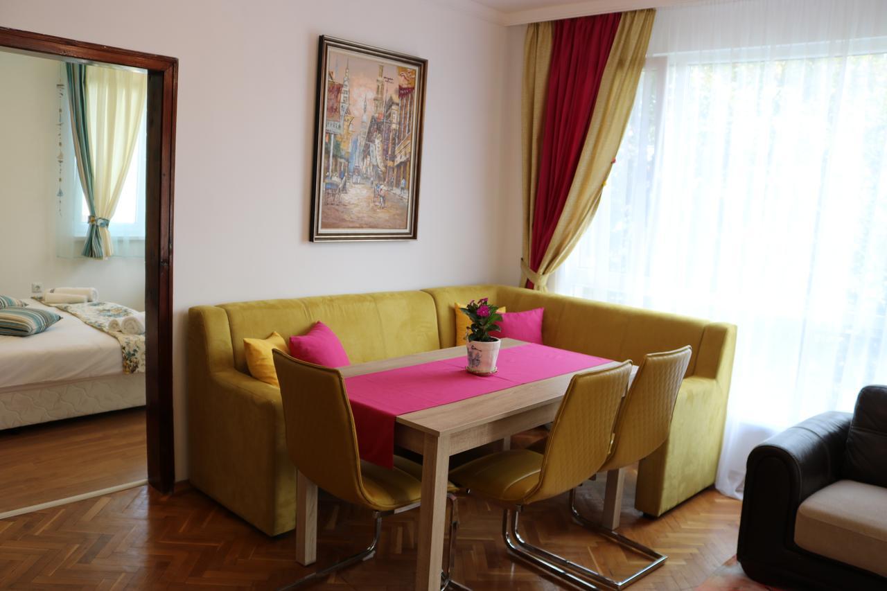 Sea Port Celebrity Apartment - Lets4Holiday Varna Exterior foto
